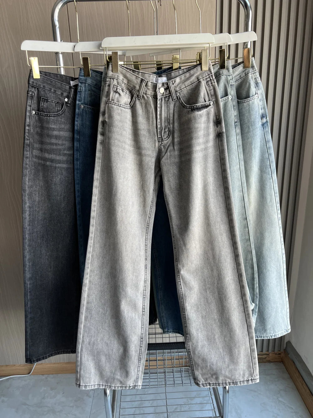 Z1975 Gerade Jeans mit Mid-Waist – Y2K Klassiker, neue Waschung 2025 (Herbst/Winter)