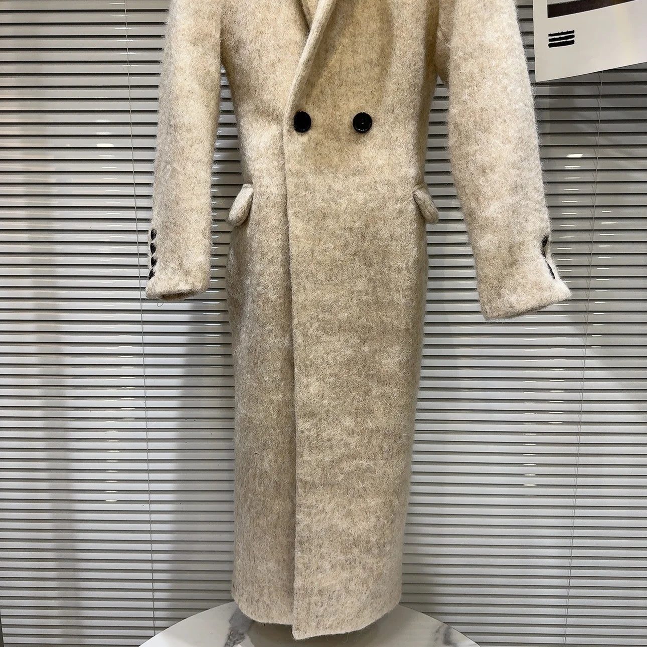 Damen Kurz Winter Faux Fur Biker Jacke – Kontrast Design, Warm & Trendy