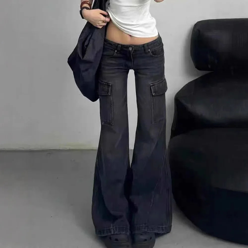 SlimCurve Jeans – Low Rise Bootcut Fit